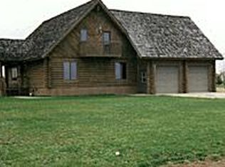 230 N Sunrise Dr, Ipswich, SD 57451