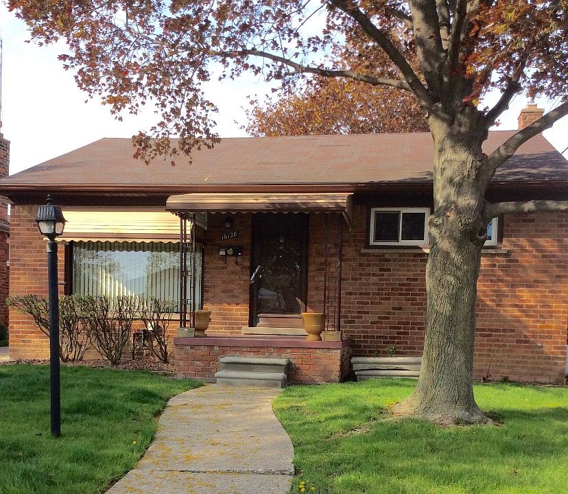 1st image of 16128 Belmont Ave