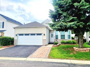1475 Larkspur Ct, Romeoville, IL 60446