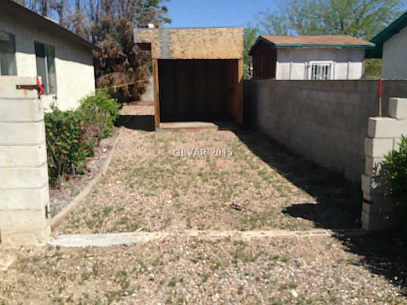 2nd image of 6004 Miracosta Ave