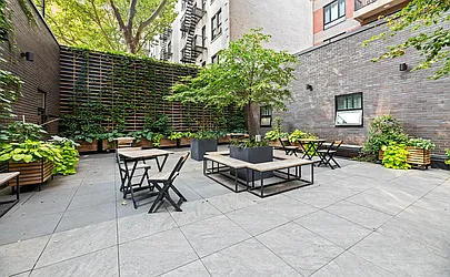 Rented by Living New York