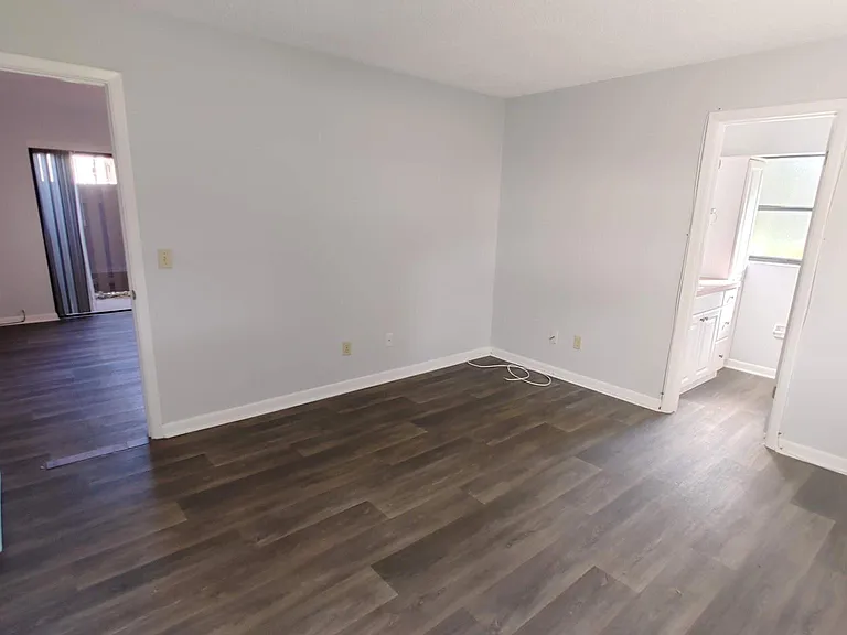 2050 Oleander Blvd — Photo 9