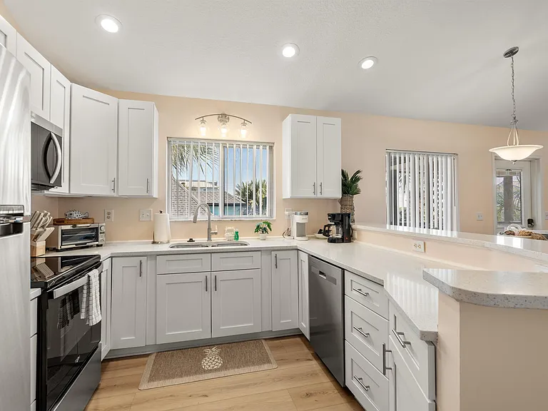 740 A1a Beach Blvd #B — Photo 15