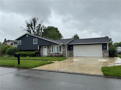 142 Winthrop Dr, Elyria, OH, 44035