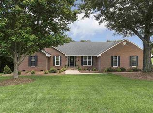 13 Rene Ct, Greer, SC 29651