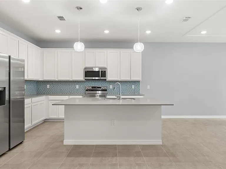 7078 Twilight Bay Dr — Photo 6