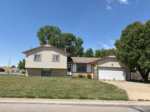 309 S Warren Ave, Rose Hill, KS 67133