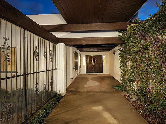 2nd image of 1376 N Calle Hermosa