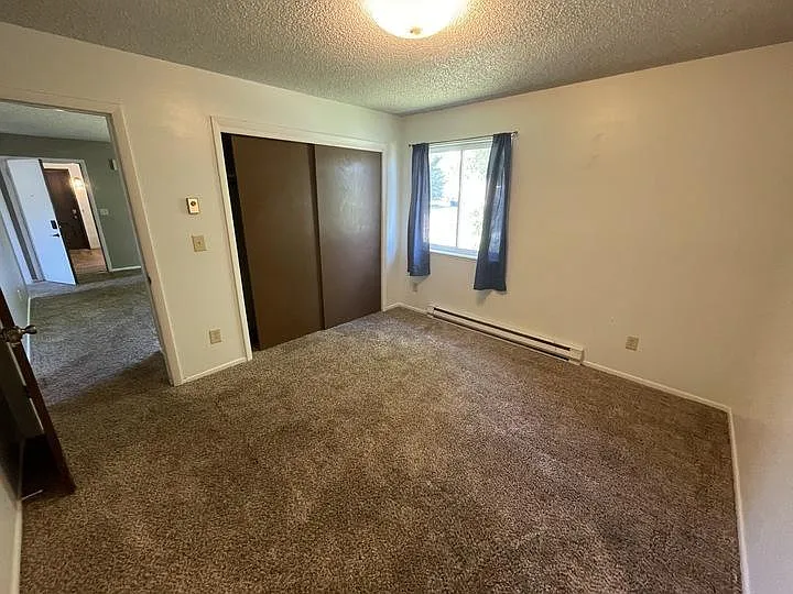 125 E 1st St #1 — Photo 5