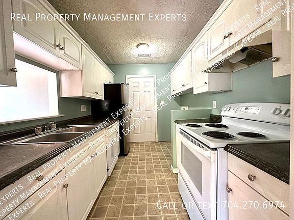 4th image of 6506 Touchwood Dr