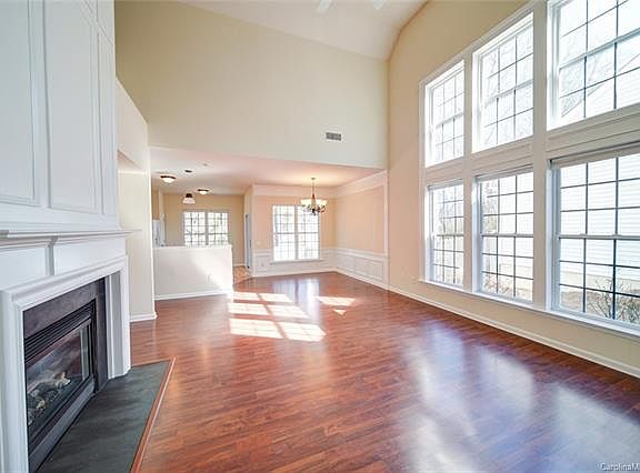 3rd image of 8609 Annabel Lee Ln
