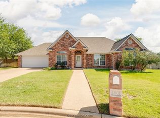 4601 Park Haven Cir, Bryan, TX 77802