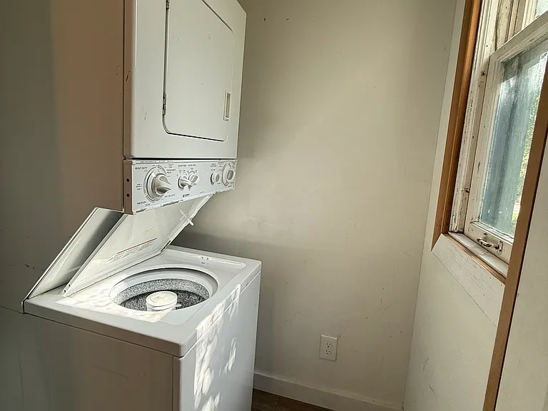 271 E Hollywood Ave #271 — Photo 14
