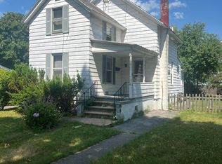 55 Prospect St, Glens Falls, NY 12801