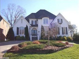 3950 Burning Tree Ln, Winston Salem, NC 27106