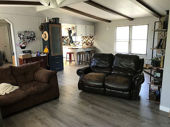 4th image of 225 N 3 W