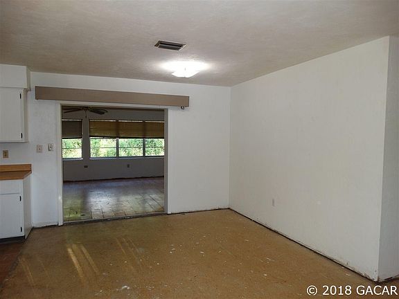 4th image of 5901 SE 223rd St