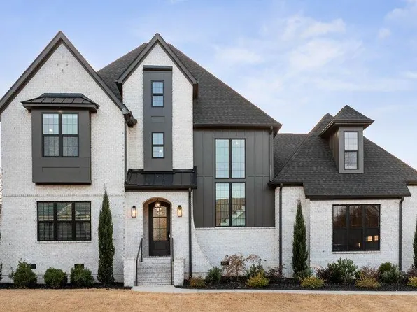 26 Ganibrille Ct, Simpsonville, SC 29681