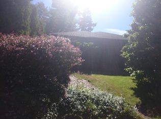 3402 W Viewmont Way W, Seattle, WA 98199