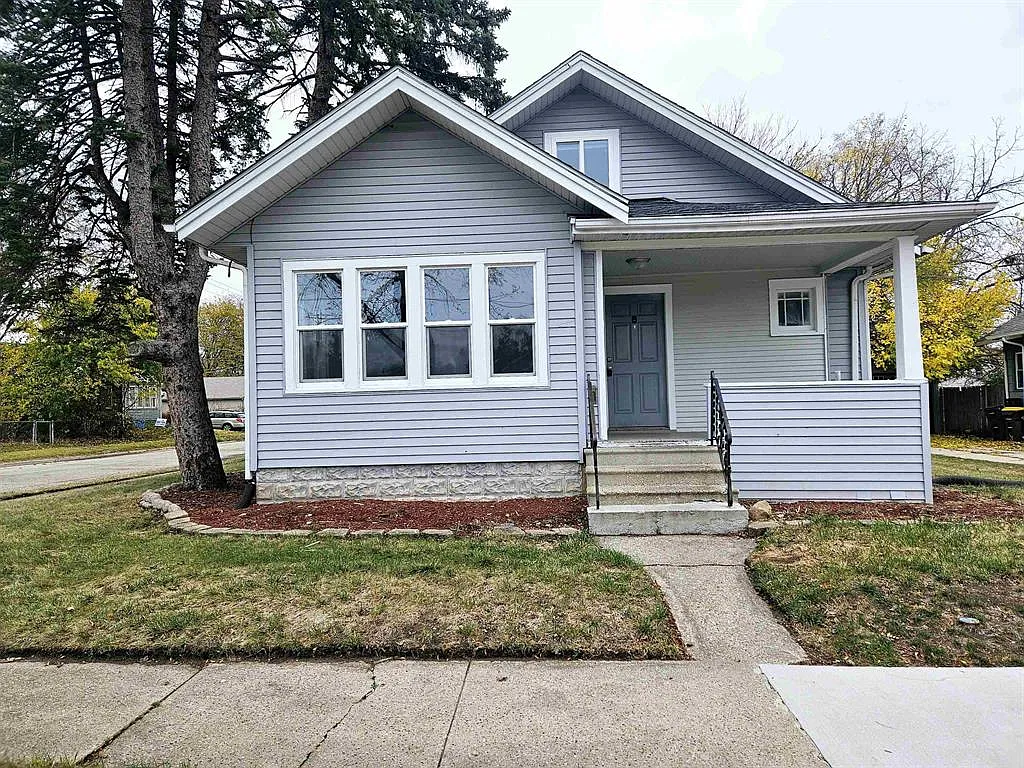 1523 Price St photo 1