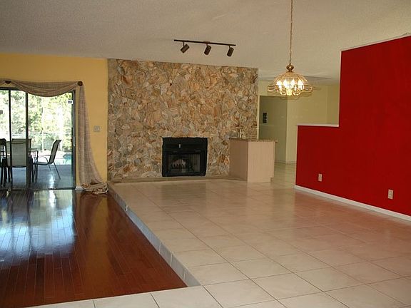 Dining Area-Step Down LR