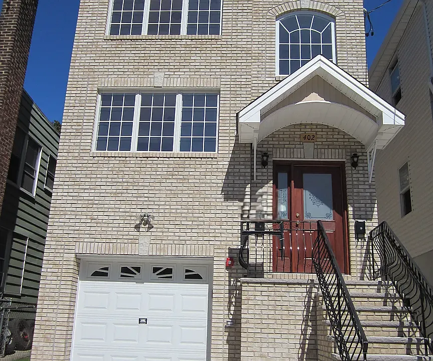 402 Cross St #1