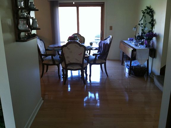 2nd image of 601 Sparling Dr