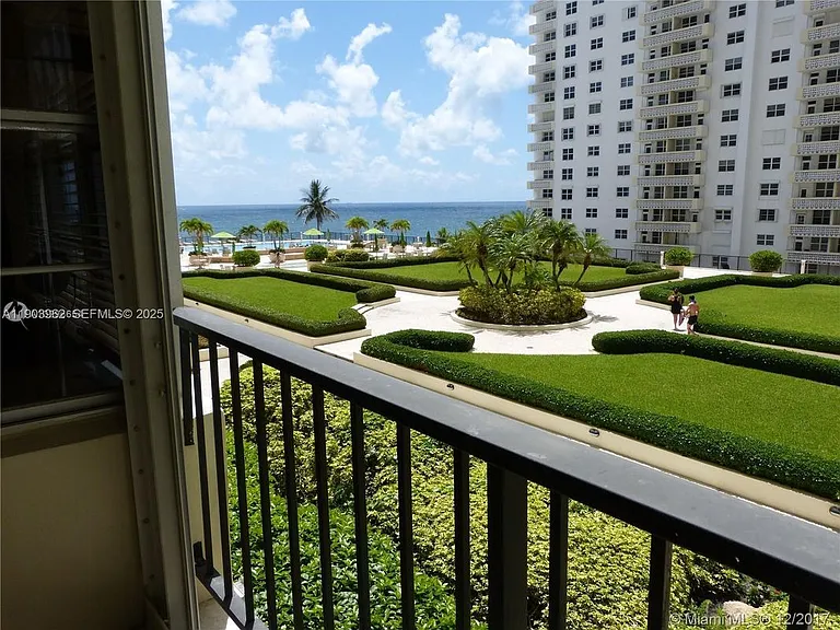 4280 Galt Ocean Dr #3G — Photo 6