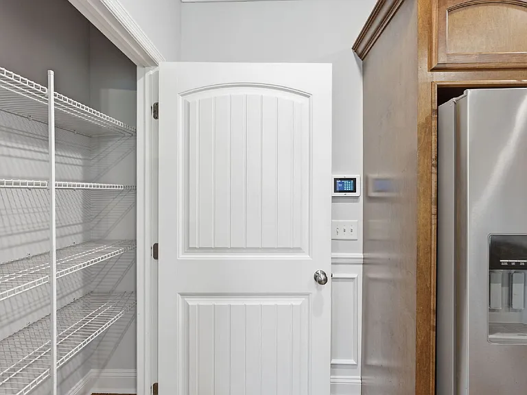 2101 Eureka Way — Photo 30