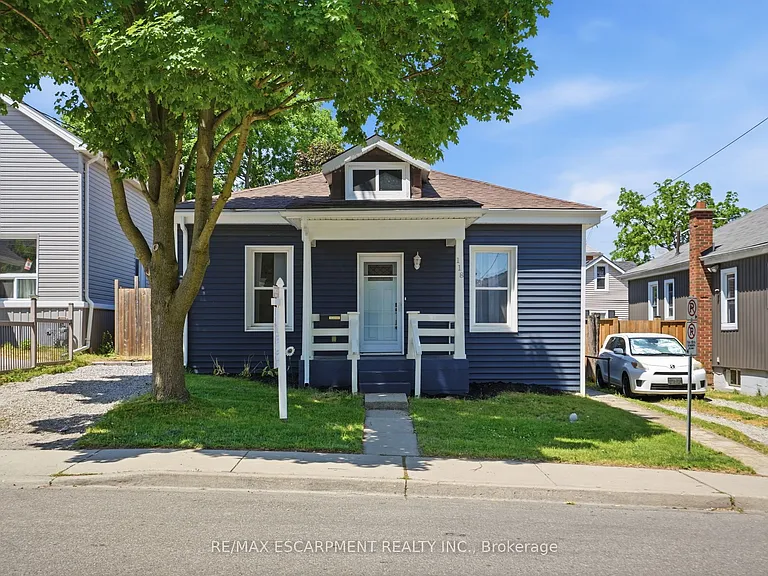 118 Victoria St — Photo 2