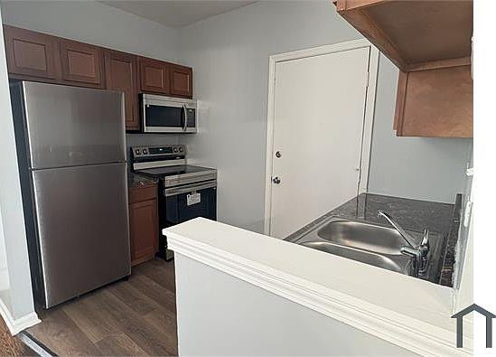 1st image of 15 N Keeler Ave #308