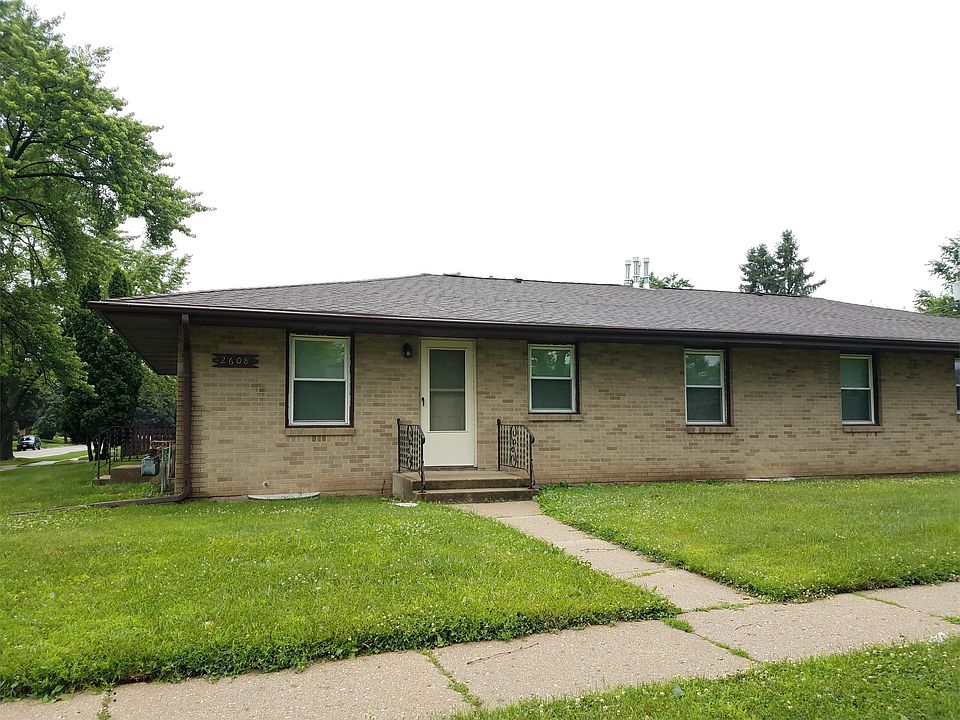 1st image of 2608 Canterbury Ln APT 4