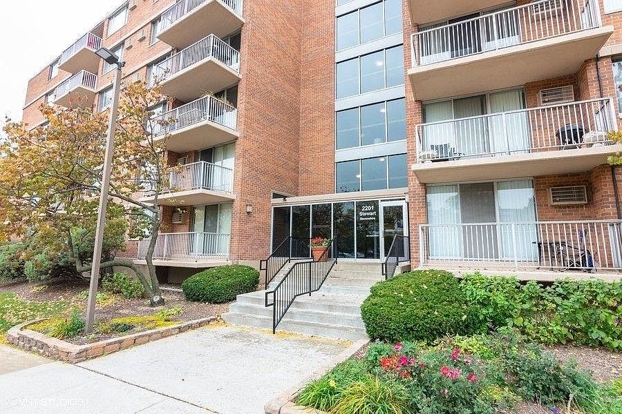 1st image of 2201 S Stewart Ave APT 1J