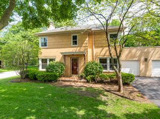 423 E Mayfair Rd, Arlington Heights, IL 60005