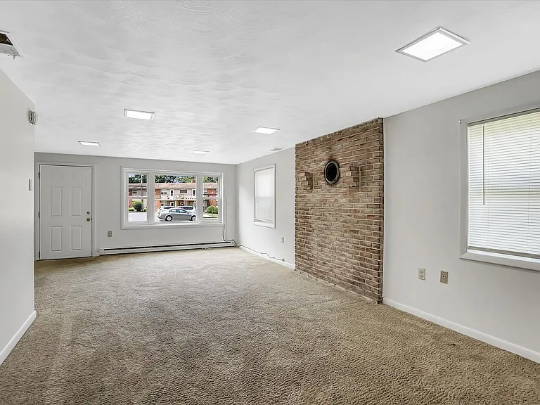 15 Stephen Rd — Photo 29