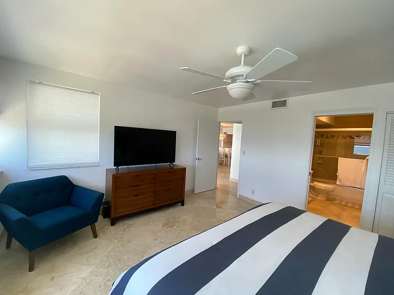 2000 S Ocean Dr #808 — Photo 18