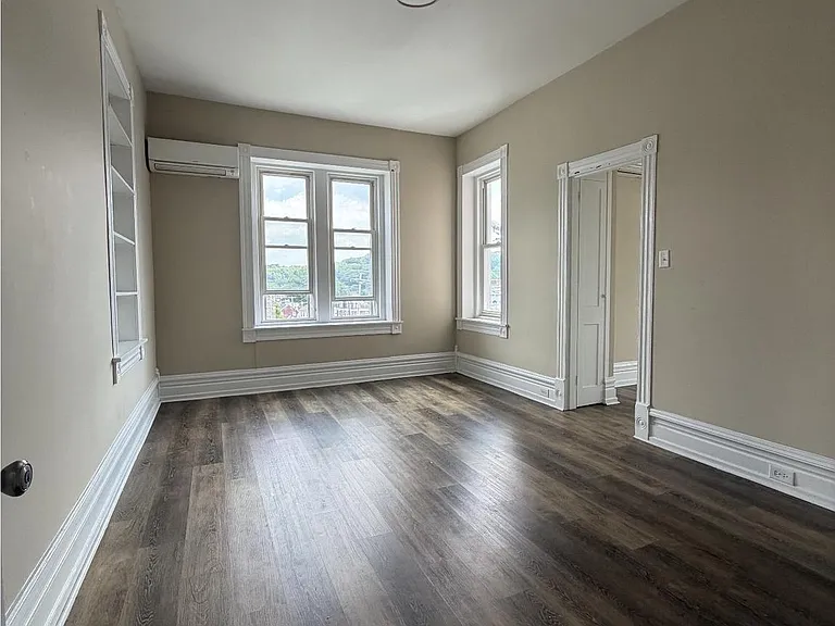 35 W Wyomissing Ave — Photo 5