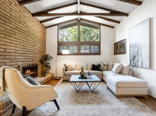 7076 Estepa Dr, Tujunga, CA 91042