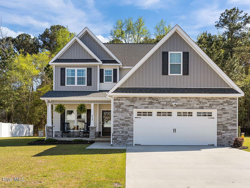 1st image of 613 Megan Drive