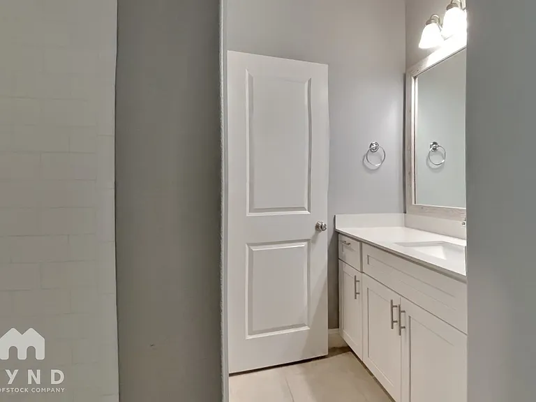 4254 Shavano Dr — Photo 15