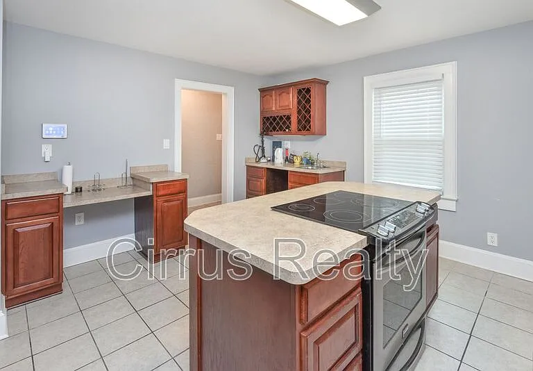 10 Parkside Pl — Photo 14
