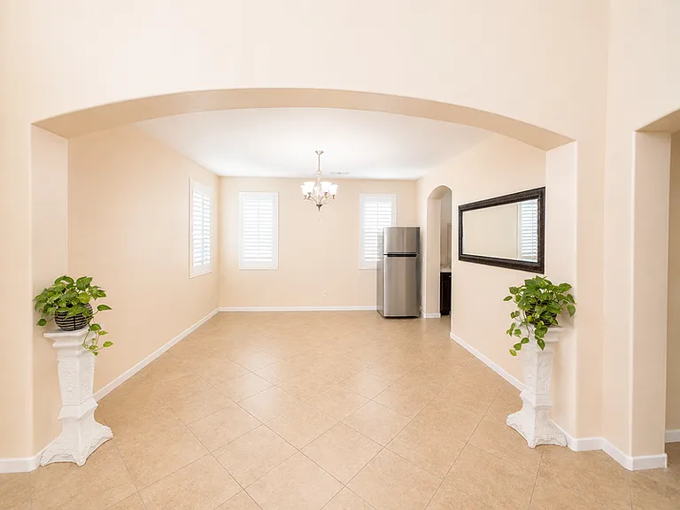 2595 E Ebony Dr — Photo 6