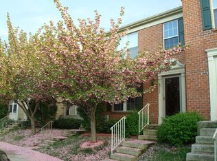 8715 Rochelle Dr, Ellicott City, MD 21043