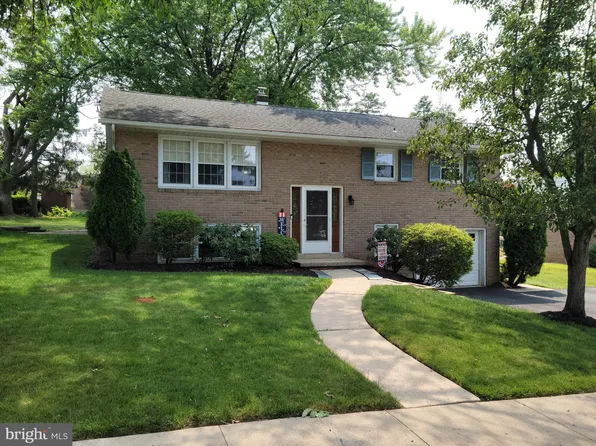 3904 Moyer Ave, Reading, PA 19606