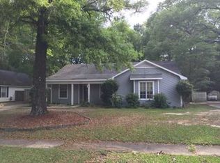 5545 Candia Ct, Mobile, AL 36693