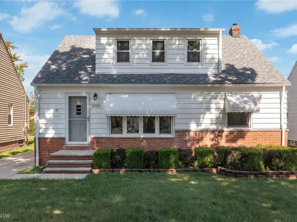 32003 Dickerson Rd, Willowick, OH 44095