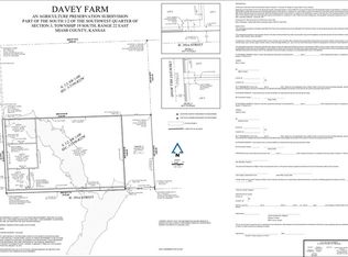 5 Crescent Hill Rd, Osawatomie, KS 66064