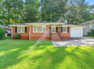 1062 Longshore Dr, Decatur, GA 30032