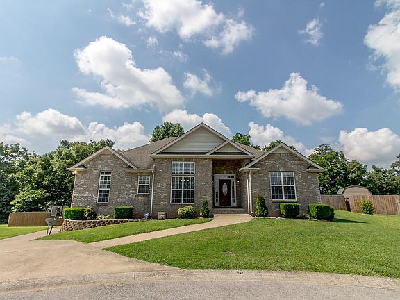 3rd image of 840 Sumac Ct