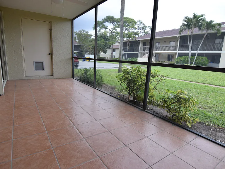 6504 Chasewood Dr #G — Photo 28